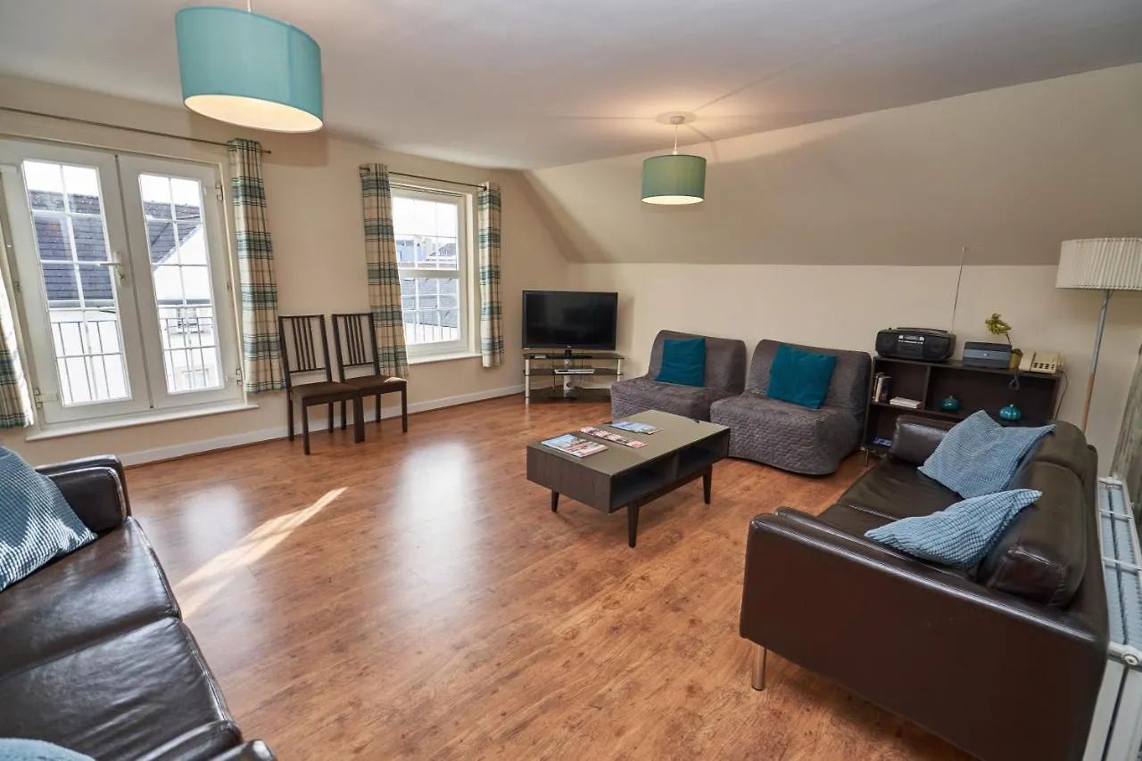 Castle Apartments EDI